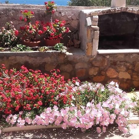 Villa Victoria มากรีเยียลอส ภายนอก รูปภาพ